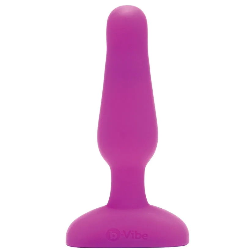 B-Vibe Novice Plug-Fuchsia