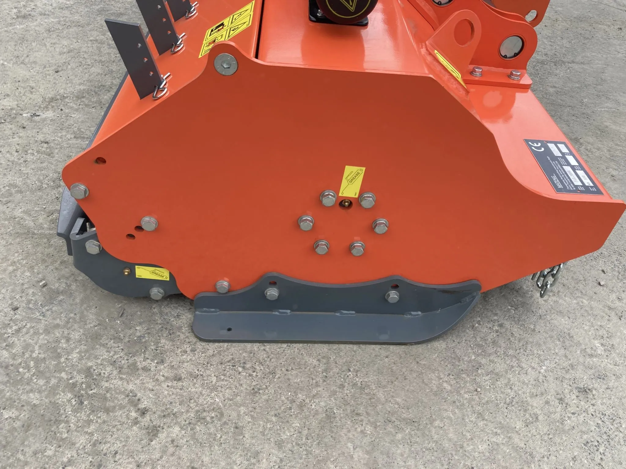 FUSJ 1.8m Flail Mower with Hydraulic Side Shift and pruning rakes