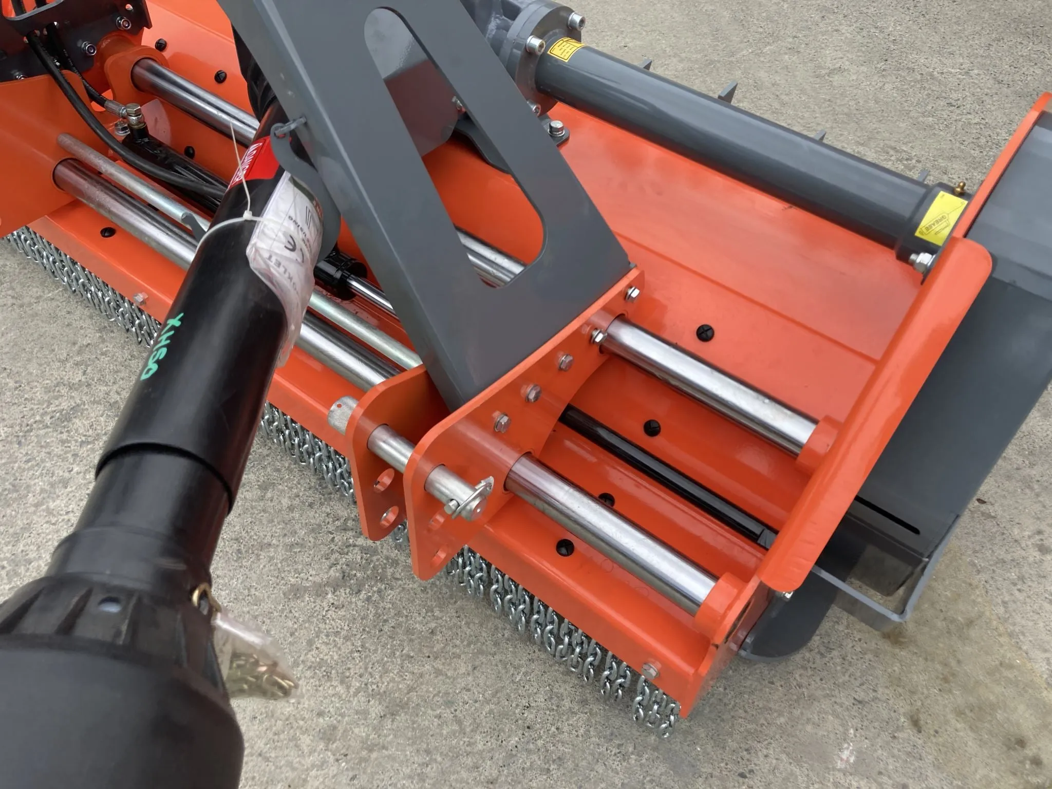 FUSJ 1.8m Flail Mower with Hydraulic Side Shift and pruning rakes