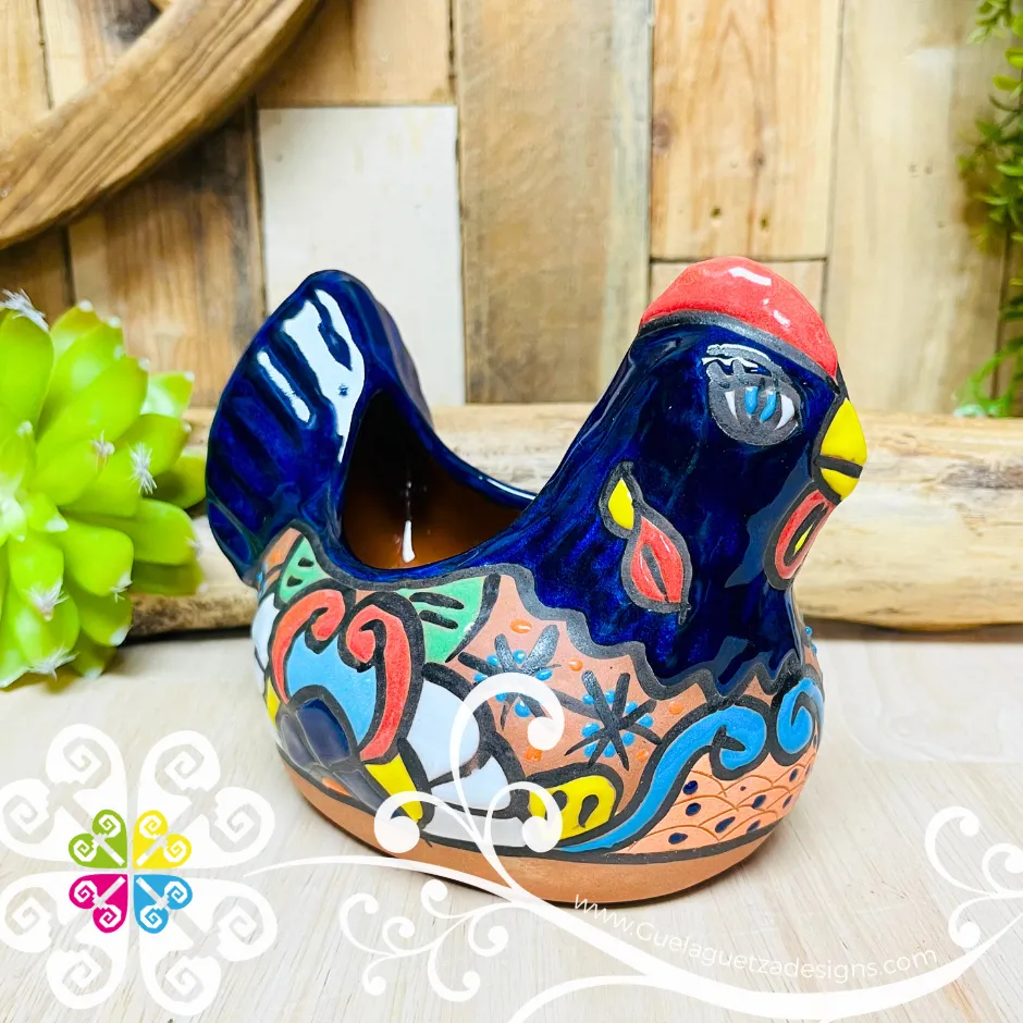 Gallinita Planter - Clay Planter