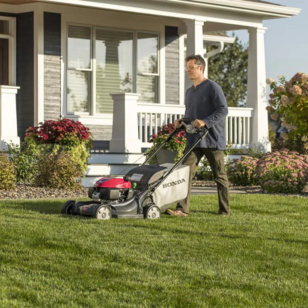 Honda HRX217VKA 21" 4-in-1 Self Propelled Mulching Lawn Mower - Reconditioned