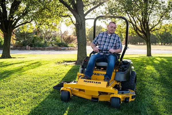 Hustler FasTrak SDX 48" Commercial Zero-Turn Mower w/ Kawasaki FX691 (22HP)