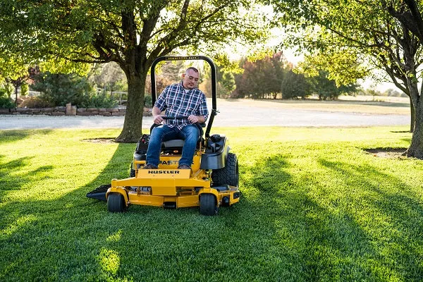Hustler FasTrak SDX 48" Commercial Zero-Turn Mower w/ Kawasaki FX691 (22HP)