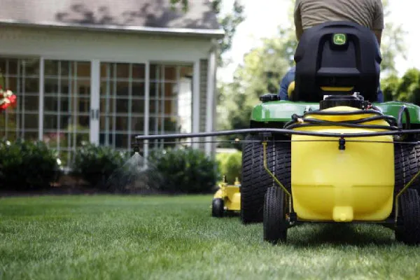John Deere 56L Tow-behind Sprayer for Ride-on Mowers