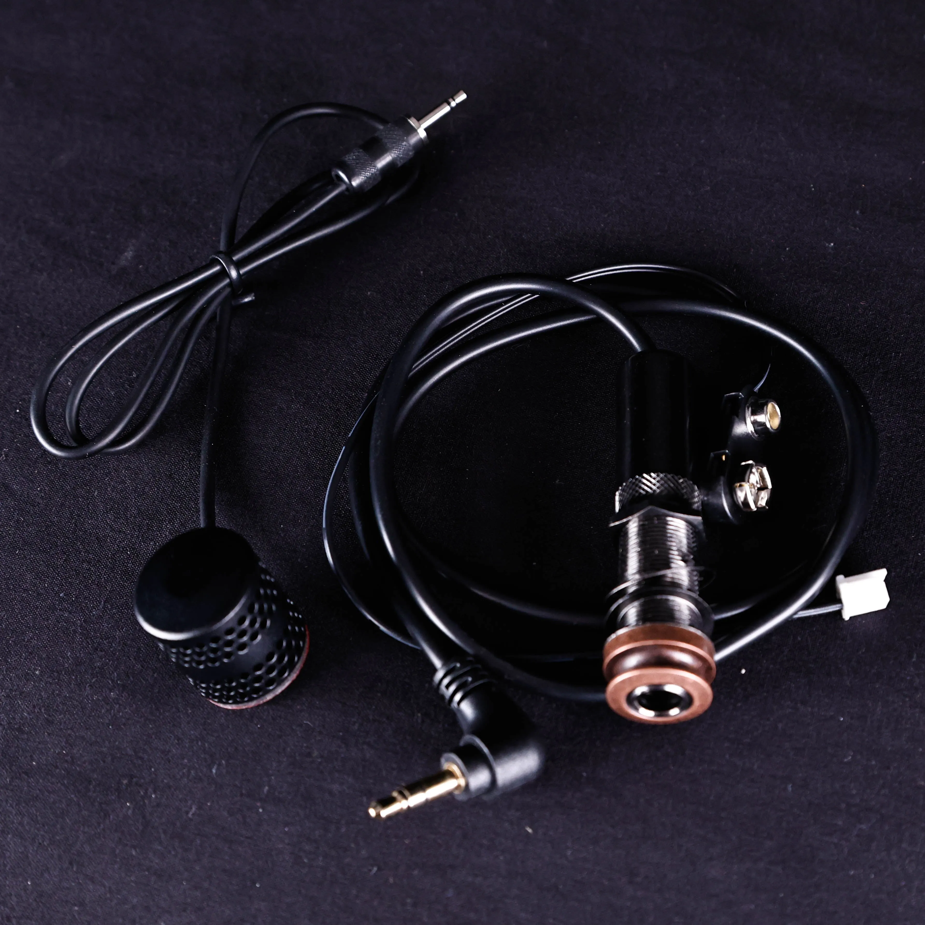 LR Baggs HiFi Duet High-fidelity Pickup and Microphone Mixing System