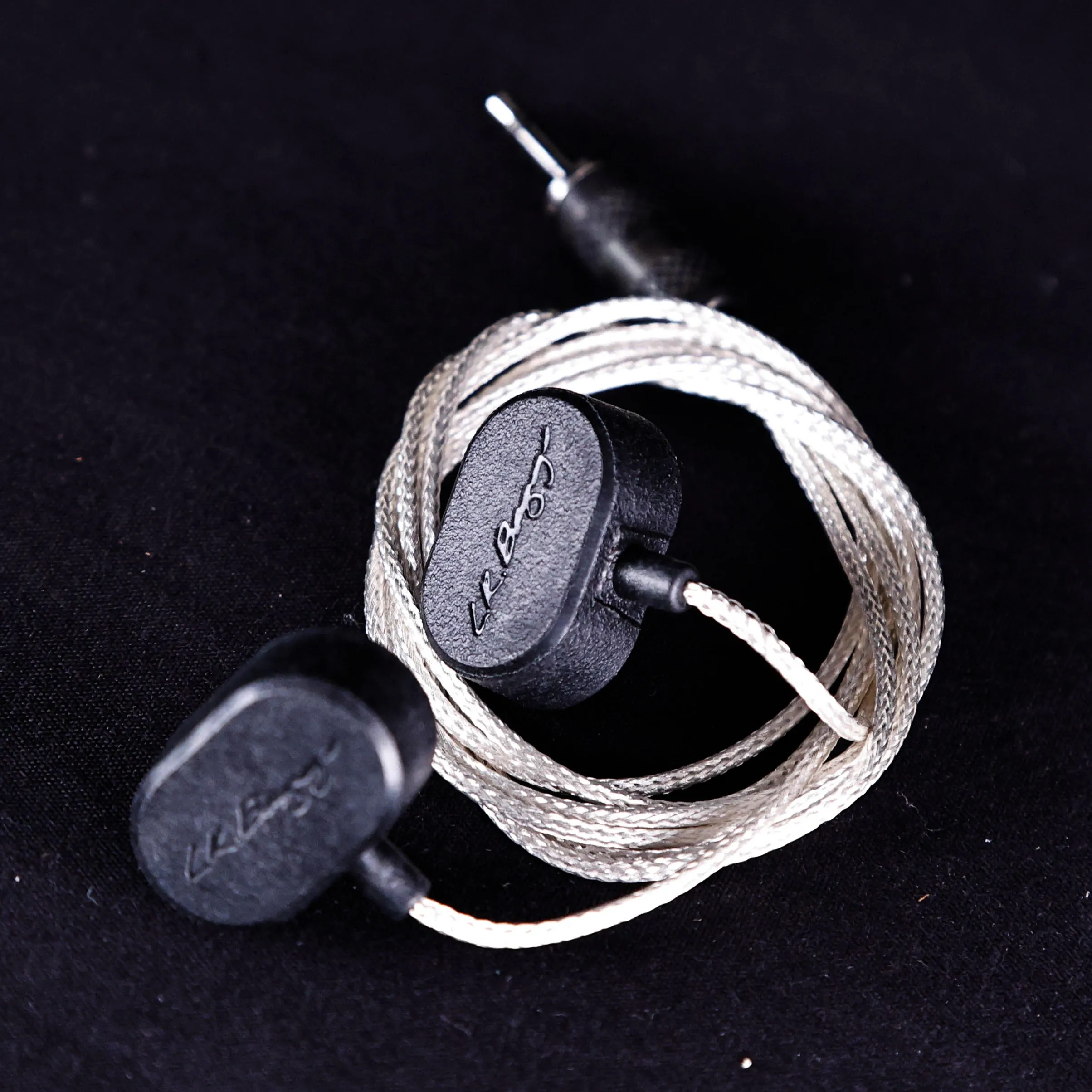 LR Baggs HiFi Duet High-fidelity Pickup and Microphone Mixing System
