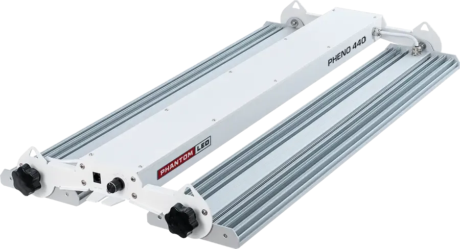 PHANTOM PHENO LED 440 WATT Adjustable Grow Light Bar Fixture, 100-277V