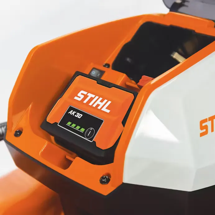 Stihl | RMA 460 Battery Push Mower | w/ AK 30 battery & AL 101 charger (6368 200 0034)