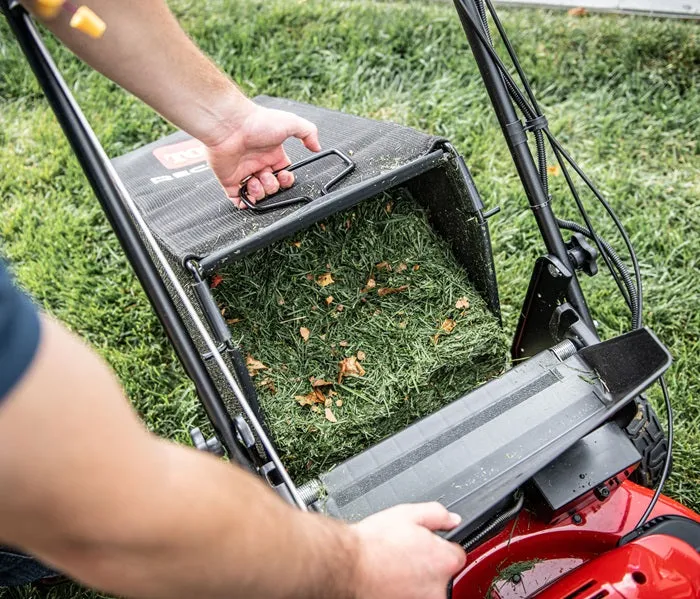 Toro 21472 Push Lawnmower Recycler 22" Self Propelled with Recoil Start and High Back Wheels