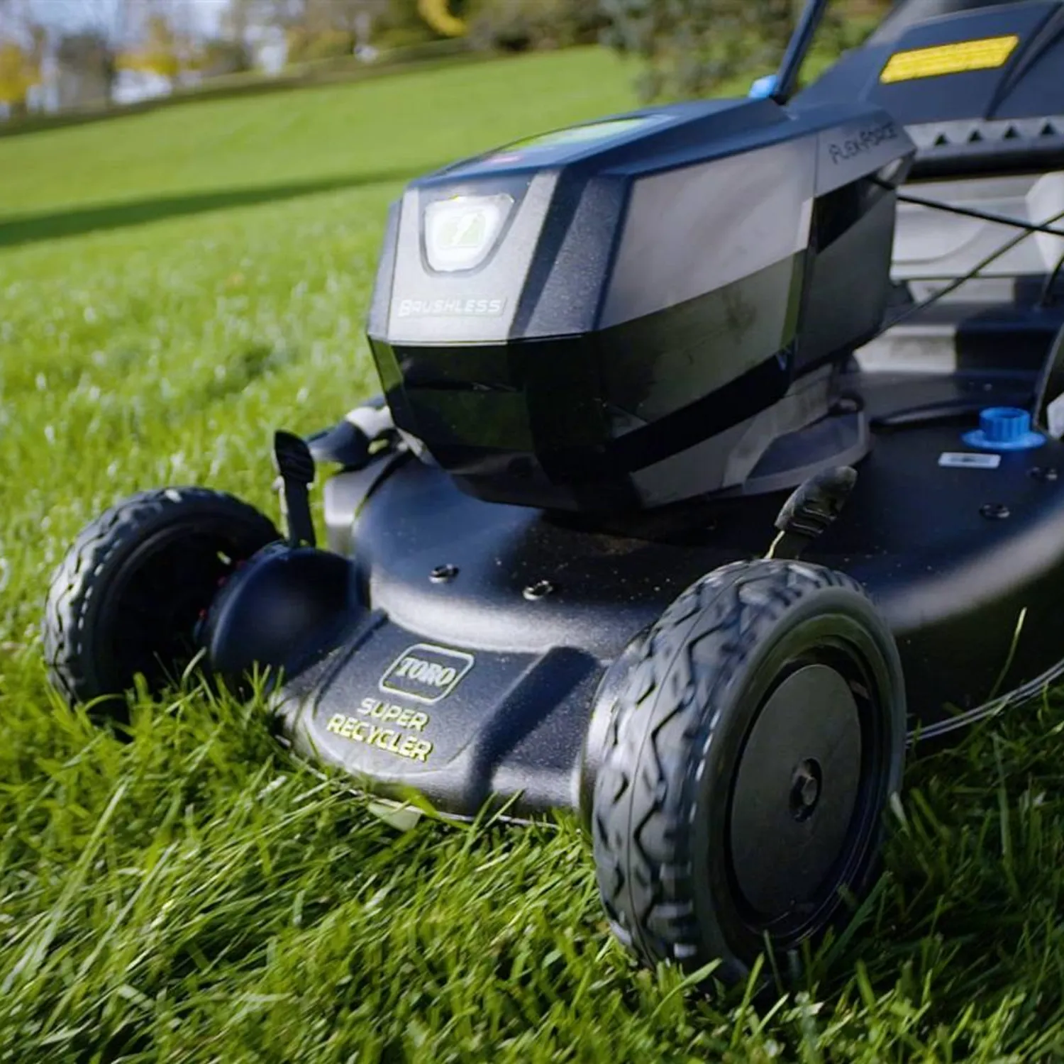 Toro 60V MAX Battery Personal Pace Super Recycler Mower | 21 in. Deck | 21388