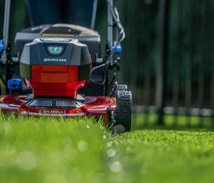 Toro 60V MAX Electric Battery SMARTSTOW Personal Pace High Wheel Mower | 22 in. Deck |  21466