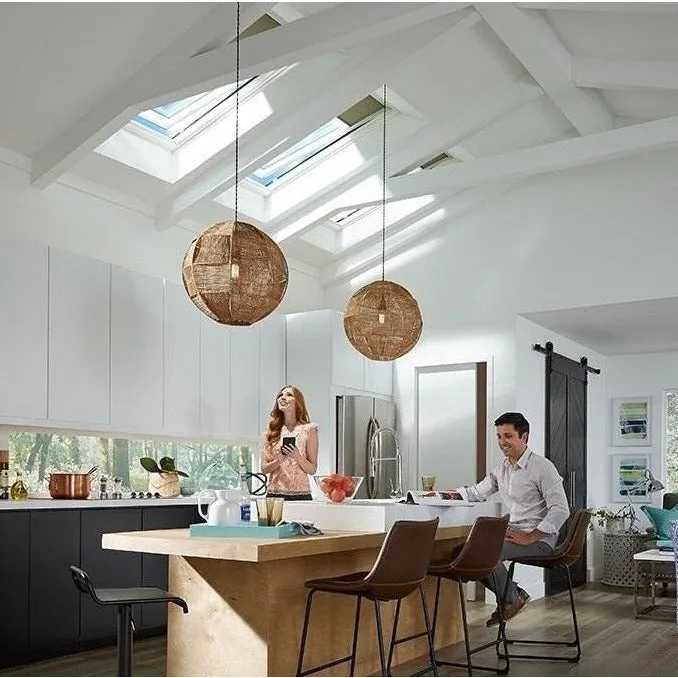 VELUX GGL FK06 206621U Triple Glazed White Painted INTEGRA® Electric Window (66 x 118 cm)