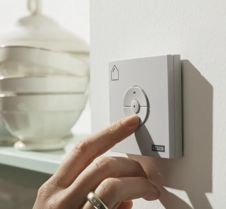 VELUX GGL Pine Finish INTEGRA® Electric Windows