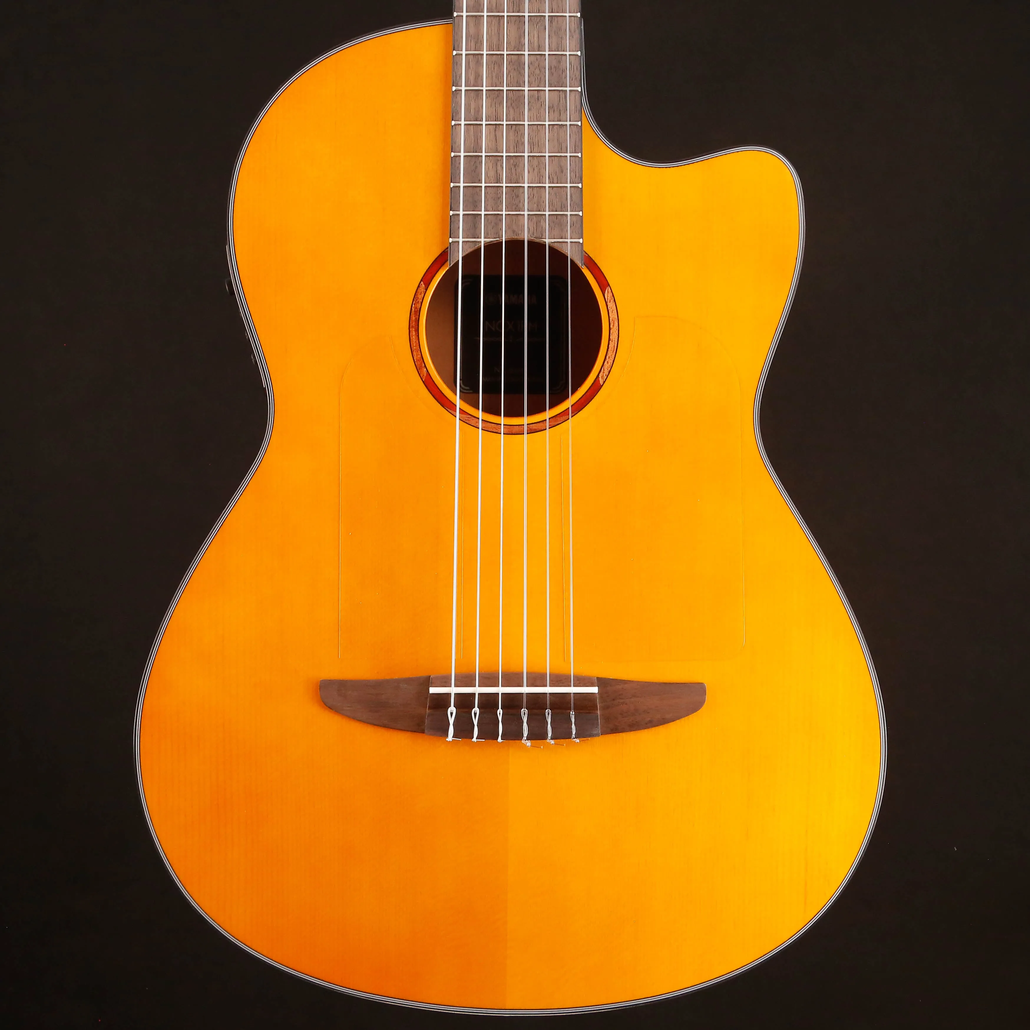 Yamaha NCX1FM NT NCX - Flamed Maple Back And Sides - Acoustic-Electric Classical